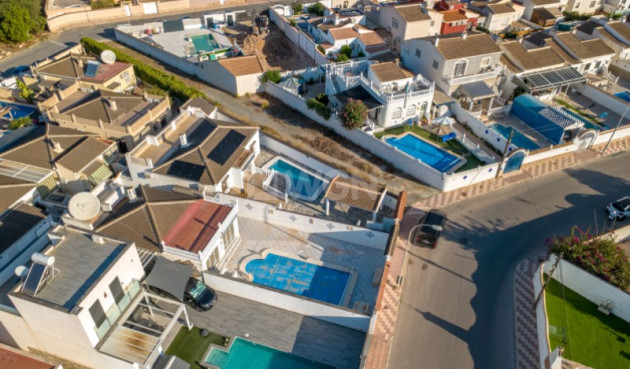 Odsprzedaż - Villa - Torrevieja - Costa Blanca