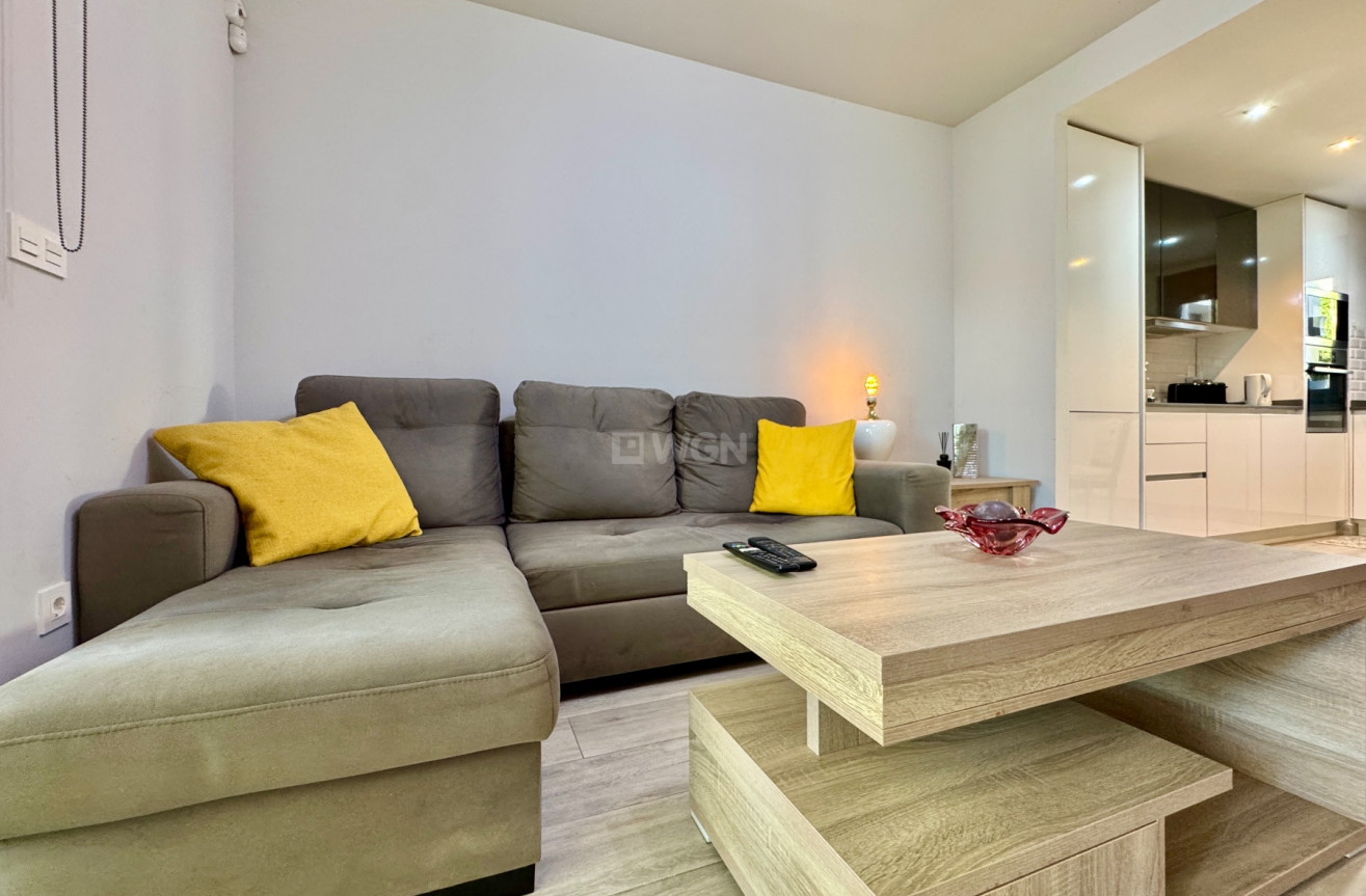 Resale - Apartment / flat - San Miguel de Salinas - Inland