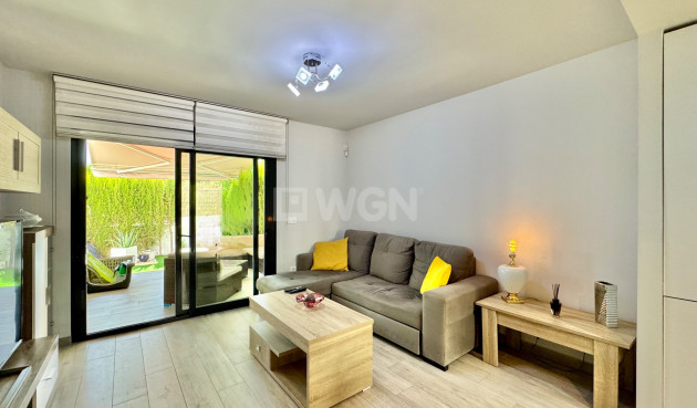 Resale - Apartment / flat - San Miguel de Salinas - Inland