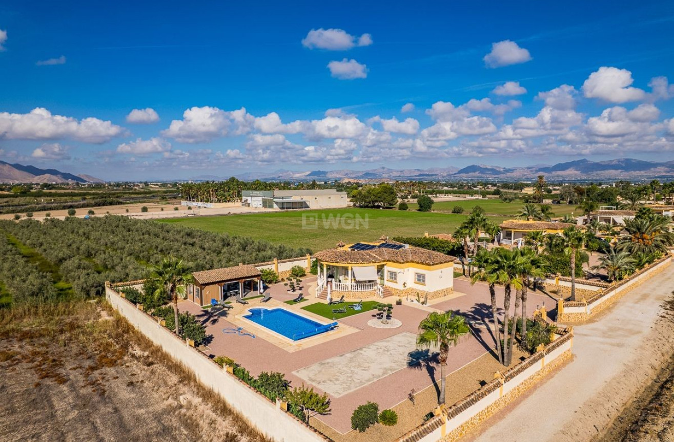 Odsprzedaż - Villa - Catral - Costa Blanca