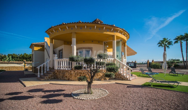 Odsprzedaż - Villa - Catral - Costa Blanca