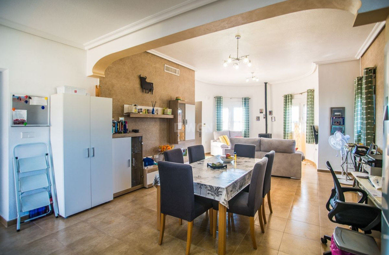 Odsprzedaż - Villa - Catral - Costa Blanca