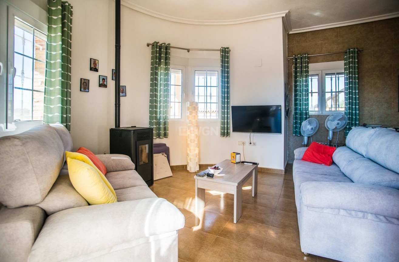 Odsprzedaż - Villa - Catral - Costa Blanca