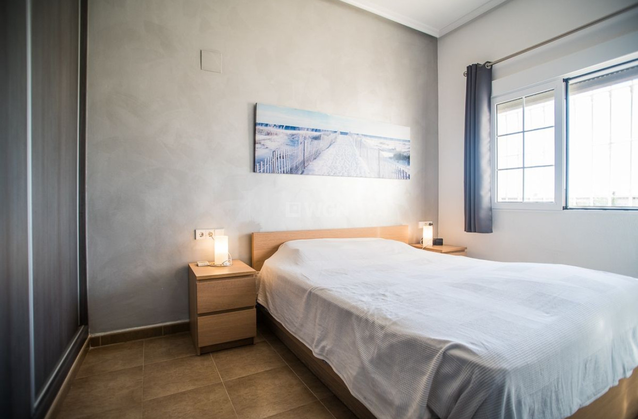 Odsprzedaż - Villa - Catral - Costa Blanca