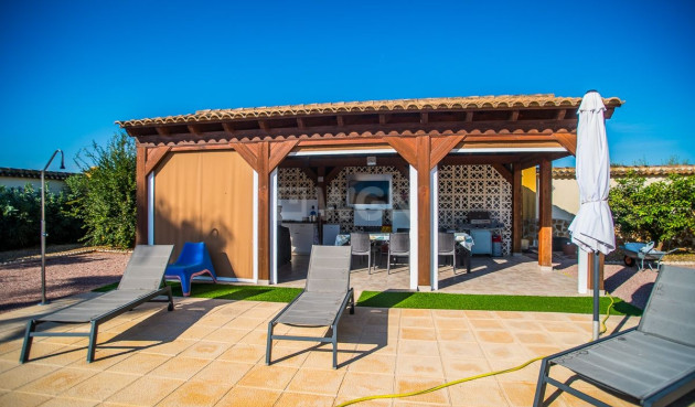 Odsprzedaż - Villa - Catral - Costa Blanca