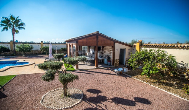 Odsprzedaż - Villa - Catral - Costa Blanca