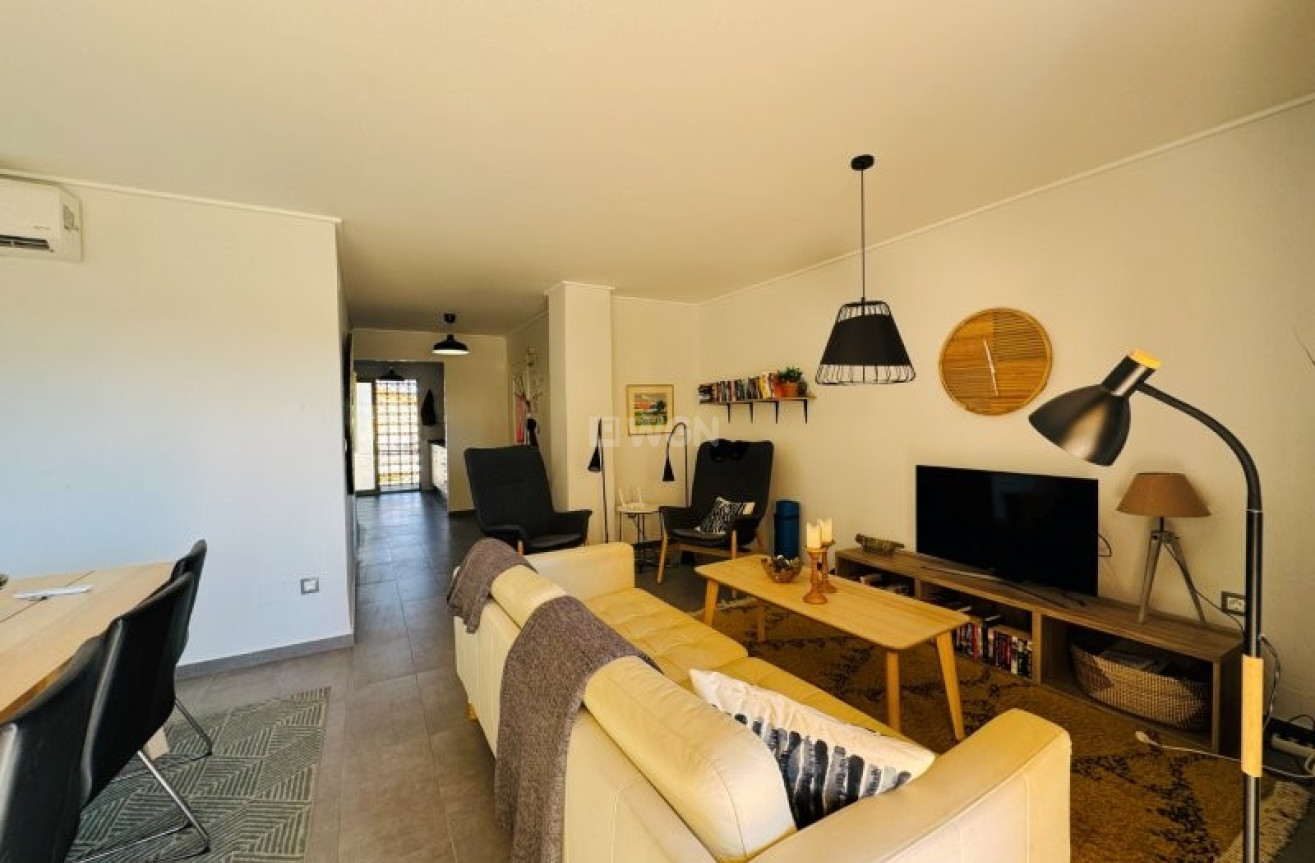 Reventa - Apartamento / piso - La Mata - Costa Blanca