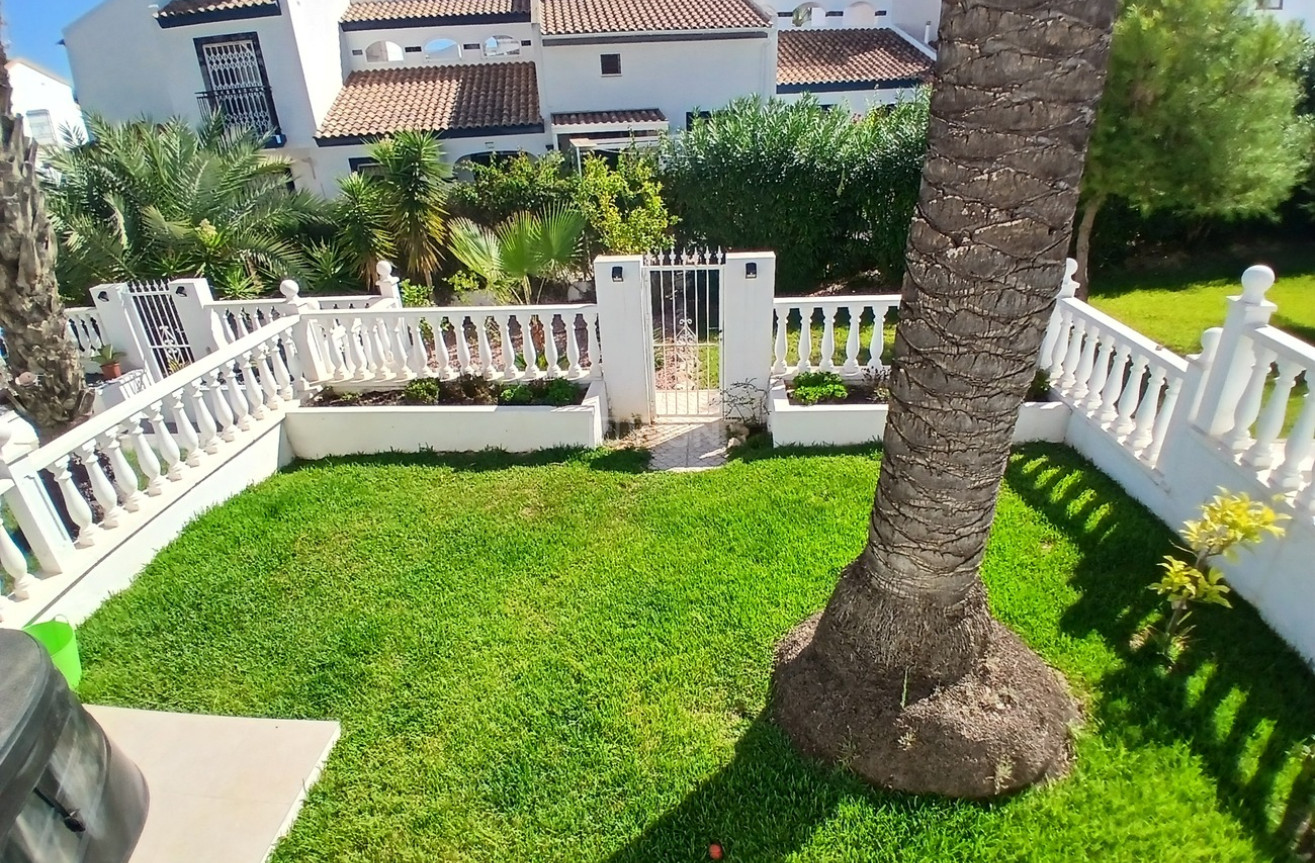Resale - Townhouse - Villamartin - Costa Blanca