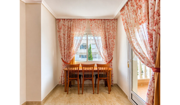 Wiederverkauf - Wohnung - Torrevieja - Costa Blanca