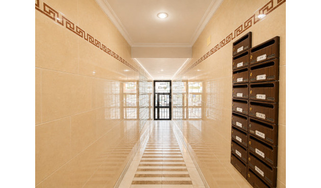 Wiederverkauf - Wohnung - Torrevieja - Costa Blanca