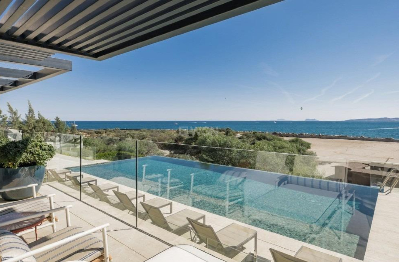 Neue Gebäude - Wohnung - Estepona - Playa del Cristo