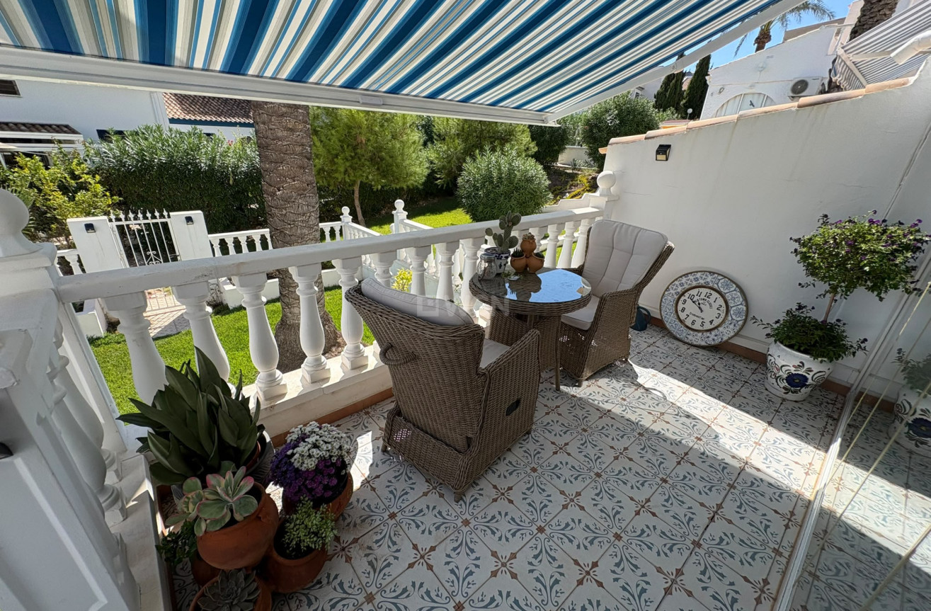 Resale - Villa - Villamartin - Costa Blanca