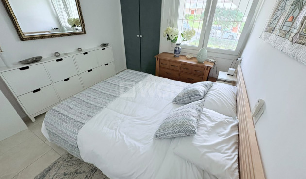 Resale - Villa - Villamartin - Costa Blanca