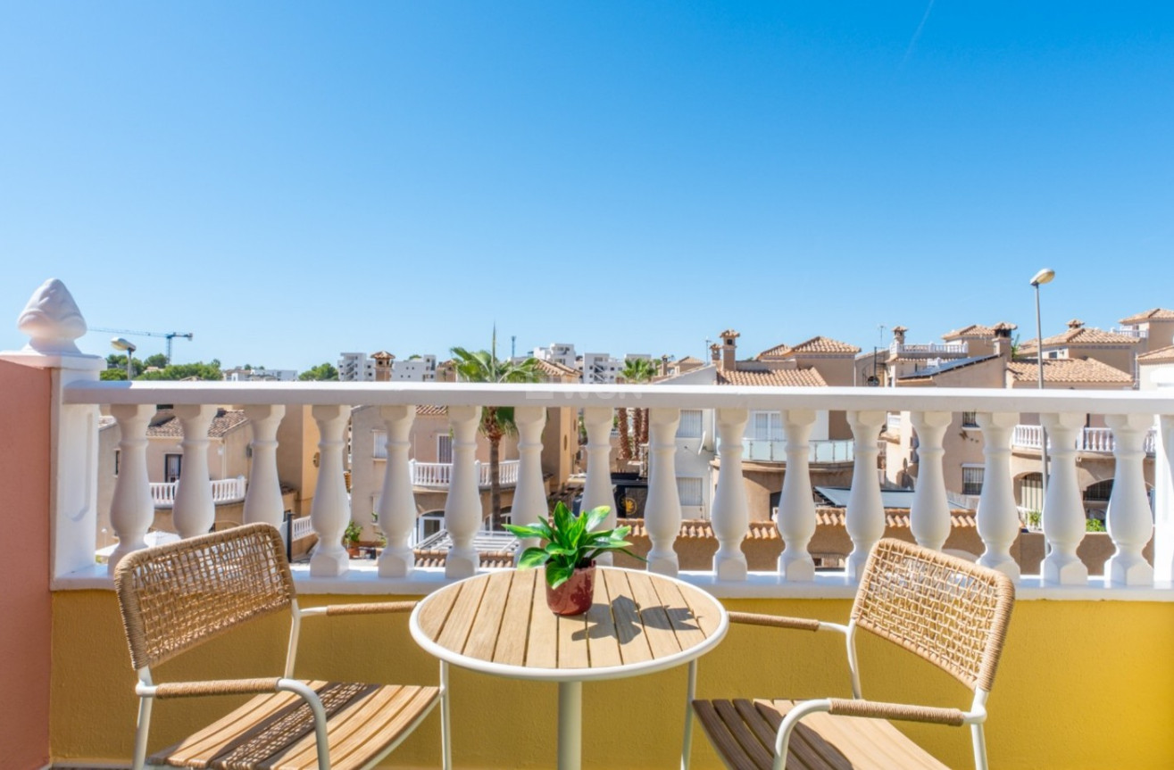 Odsprzedaż - Kamienica - Orihuela Costa - Costa Blanca