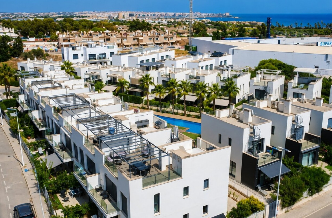 Resale - Apartment / flat - Orihuela Costa - Costa Blanca