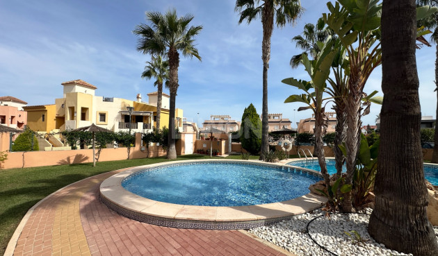 Wiederverkauf - Bungalow - Orihuela Costa - Costa Blanca