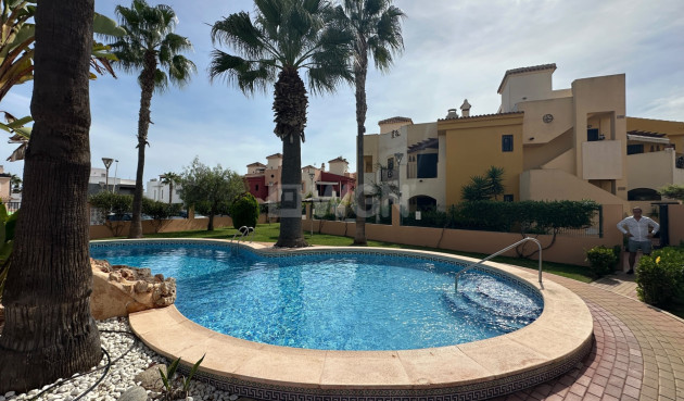 Wiederverkauf - Bungalow - Orihuela Costa - Costa Blanca