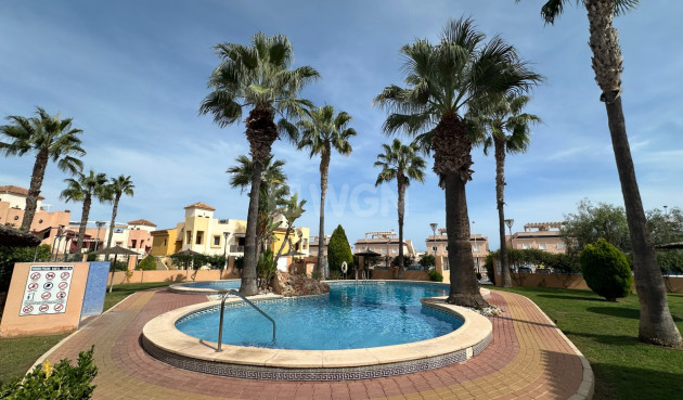 Wiederverkauf - Bungalow - Orihuela Costa - Costa Blanca