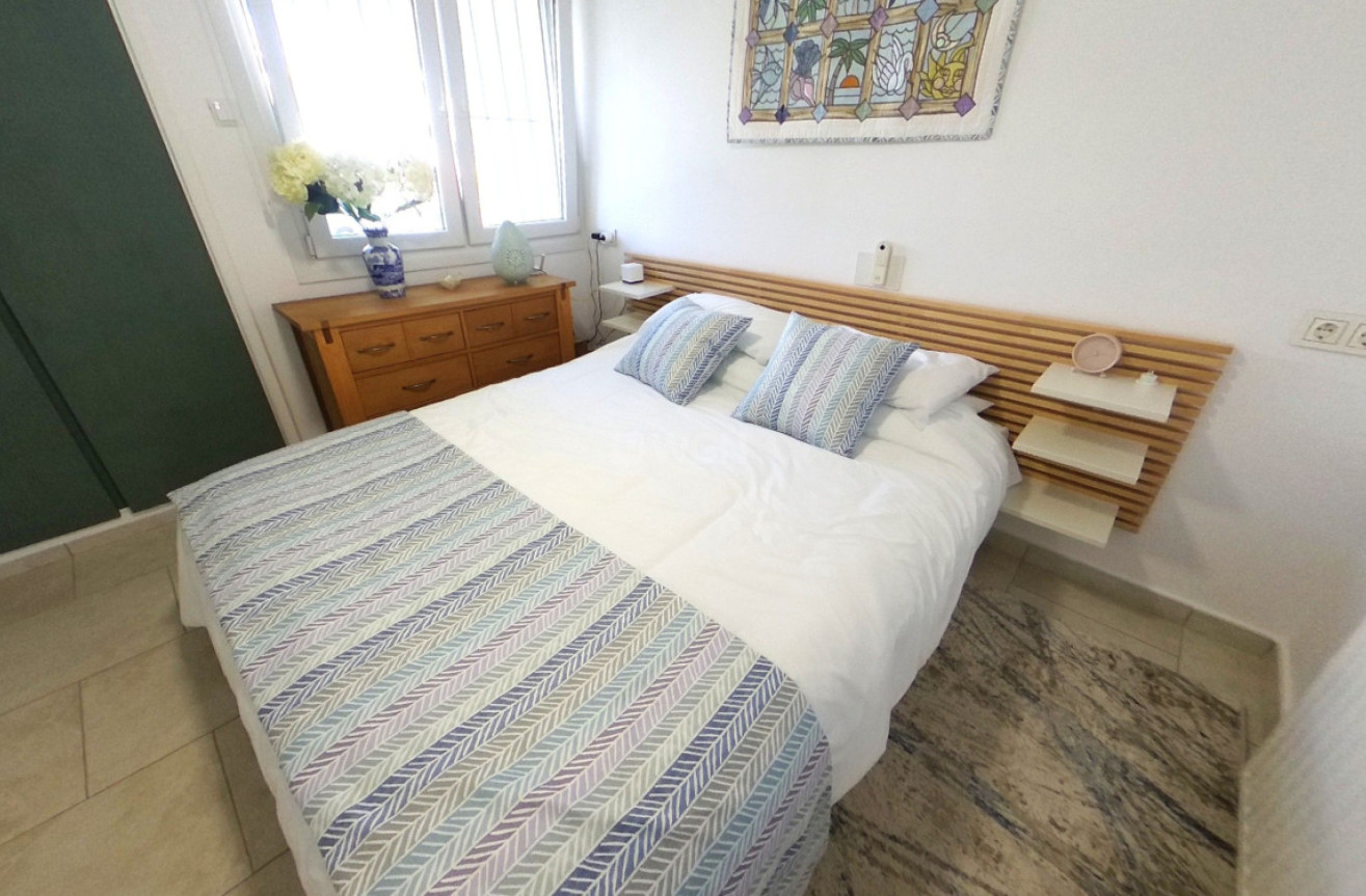 Resale - Townhouse - Villamartin - Costa Blanca