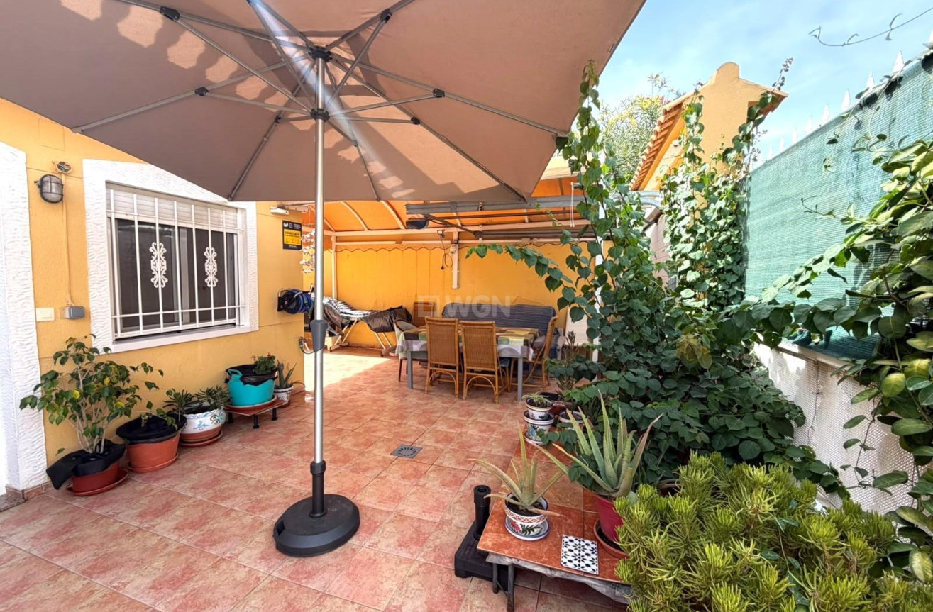 Odsprzedaż - Bungalow - Torrevieja - La Mata