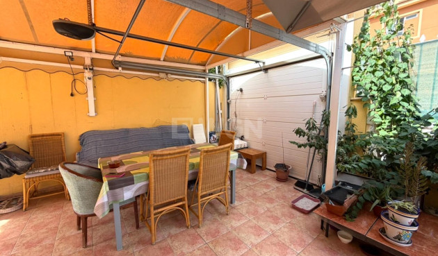 Odsprzedaż - Bungalow - Torrevieja - La Mata