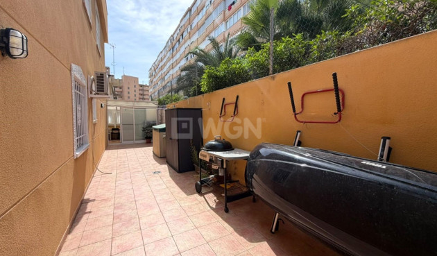 Odsprzedaż - Bungalow - Torrevieja - La Mata