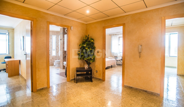 Odsprzedaż - Villa - Orihuela - Inland
