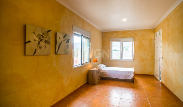 Odsprzedaż - Villa - Orihuela - Inland