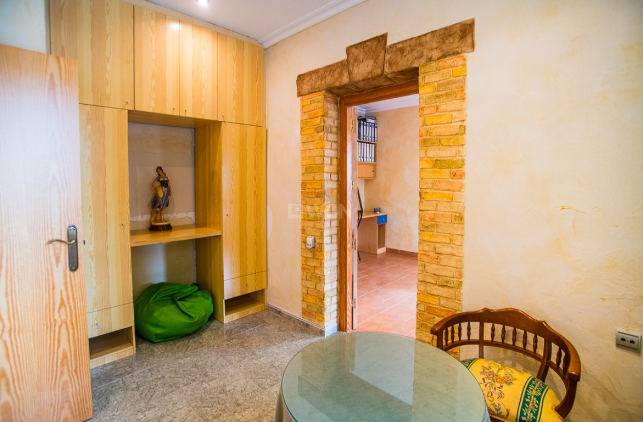Odsprzedaż - Villa - Orihuela - Inland