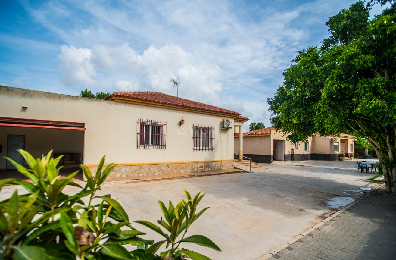 Odsprzedaż - Villa - Orihuela - Inland