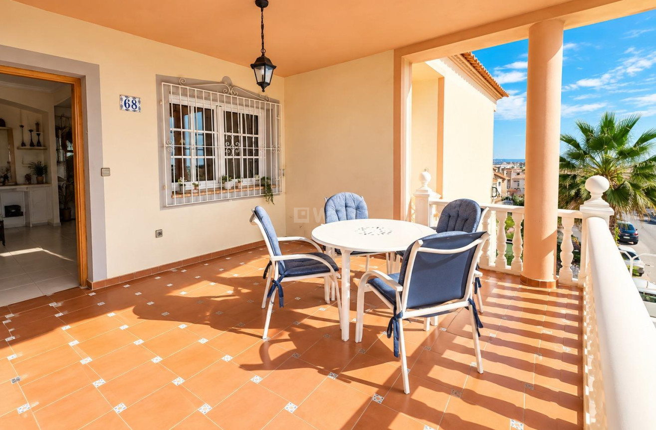 Resale - Apartment / flat - Torrevieja - Costa Blanca