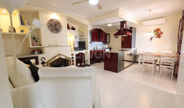 Resale - Apartment / flat - Torrevieja - Costa Blanca