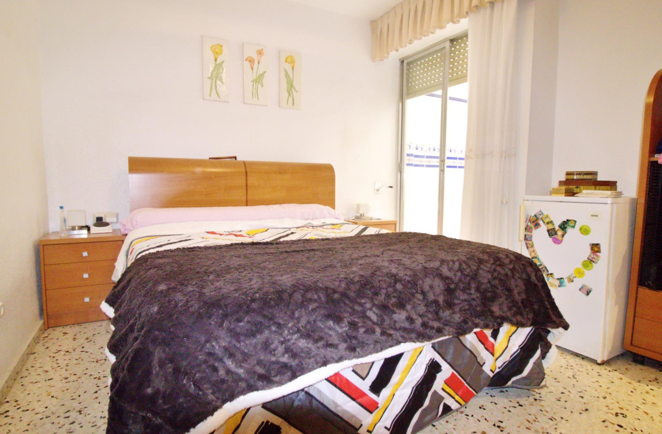 Resale - Apartment / flat - Alicante - Benalua