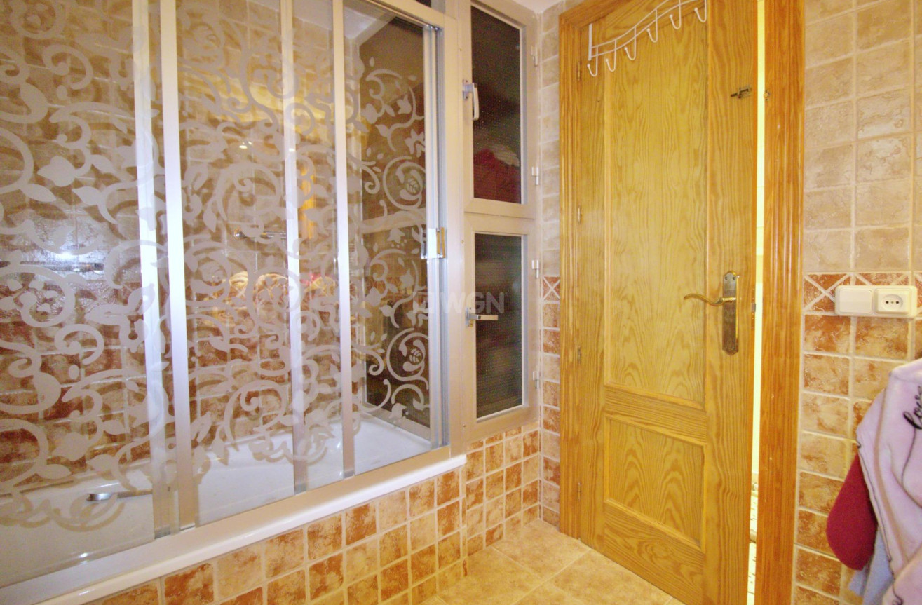 Resale - Apartment / flat - Alicante - Benalua