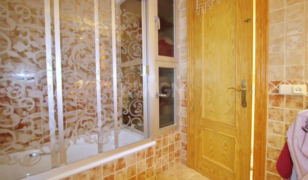 Resale - Apartment / flat - Alicante - Benalua