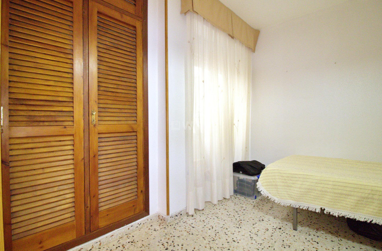 Resale - Apartment / flat - Alicante - Benalua