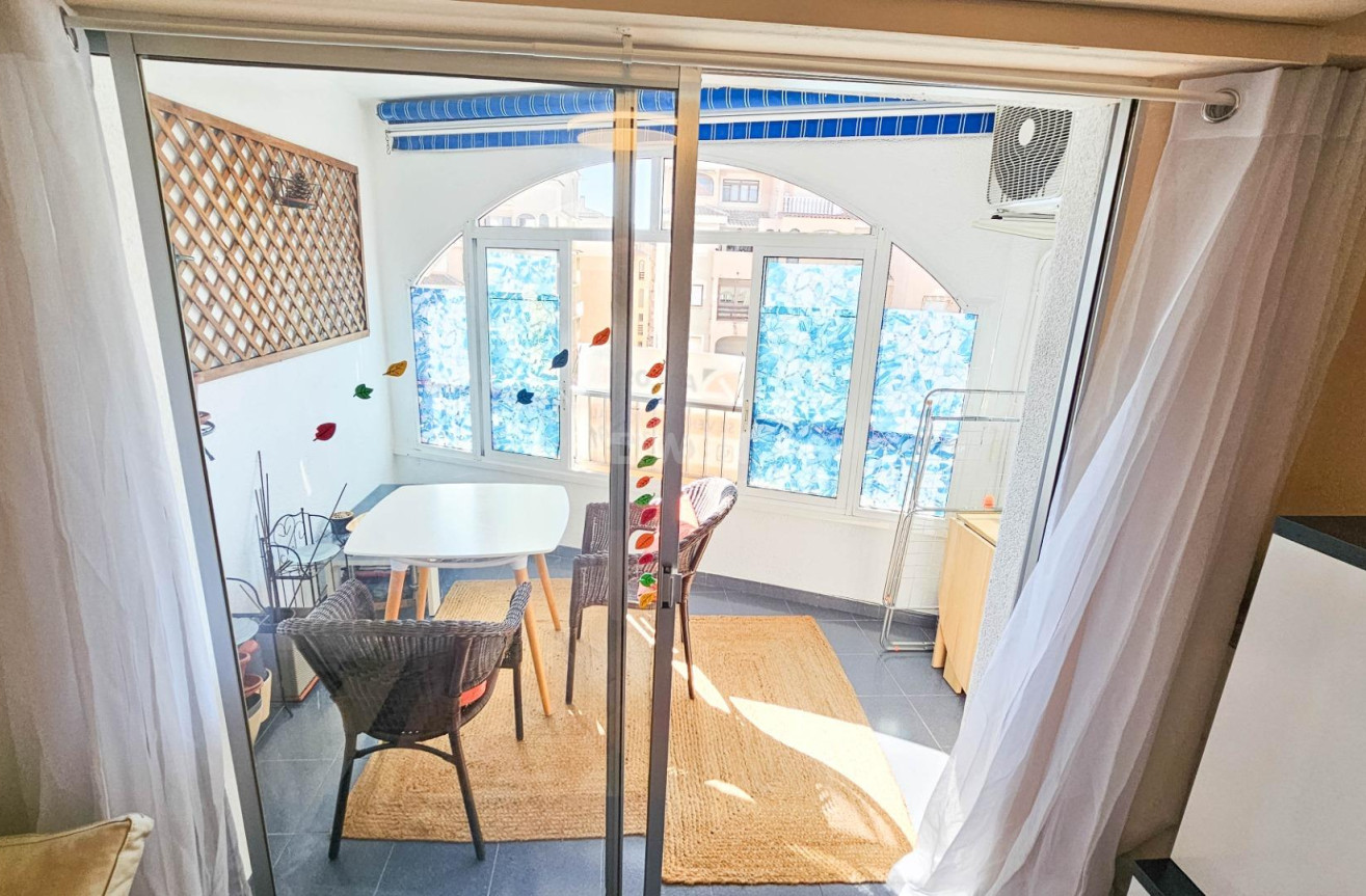 Resale - Apartment / flat - Torrevieja - PARQUE DE LAS NACIONES