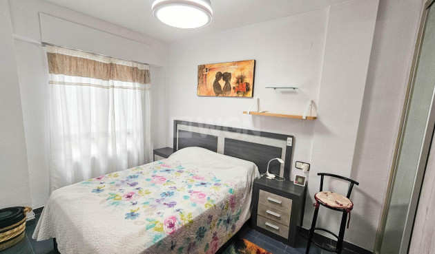 Resale - Apartment / flat - Torrevieja - PARQUE DE LAS NACIONES