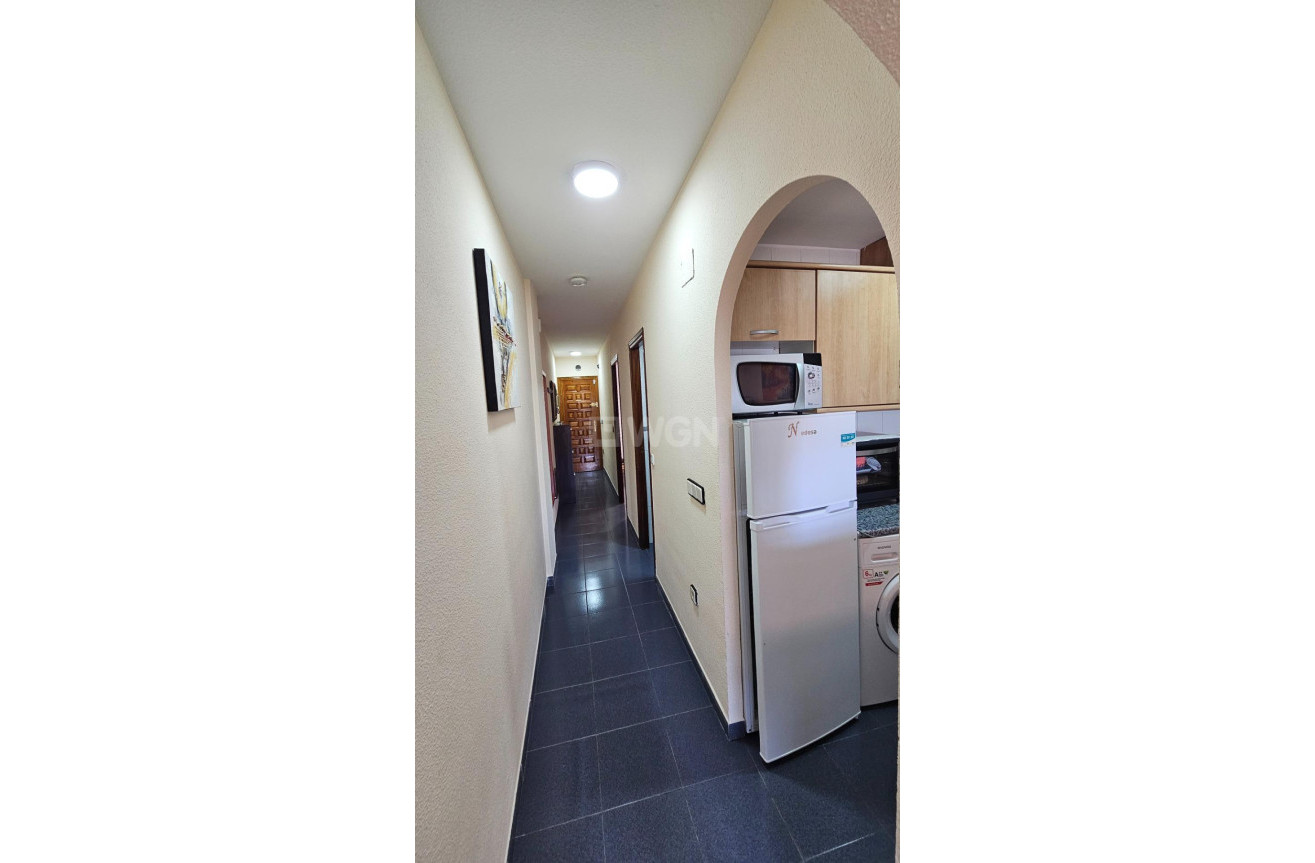 Resale - Apartment / flat - Torrevieja - PARQUE DE LAS NACIONES