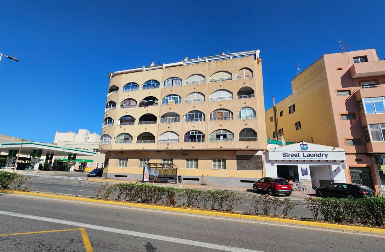 Resale - Apartment / flat - Torrevieja - PARQUE DE LAS NACIONES