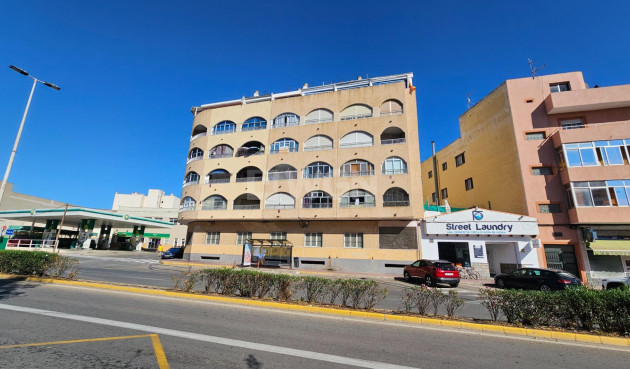 Resale - Apartment / flat - Torrevieja - PARQUE DE LAS NACIONES