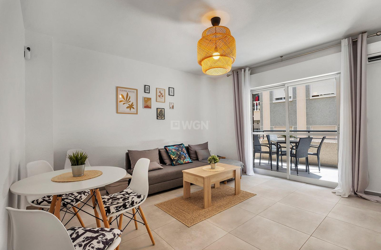 Reventa - Apartamento / piso - Torrevieja - Playa de los Locos