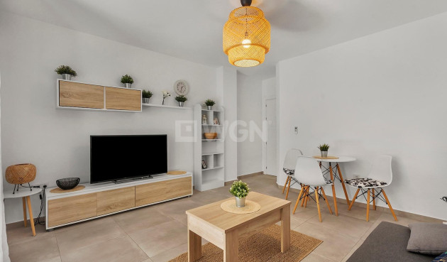 Reventa - Apartamento / piso - Torrevieja - Playa de los Locos