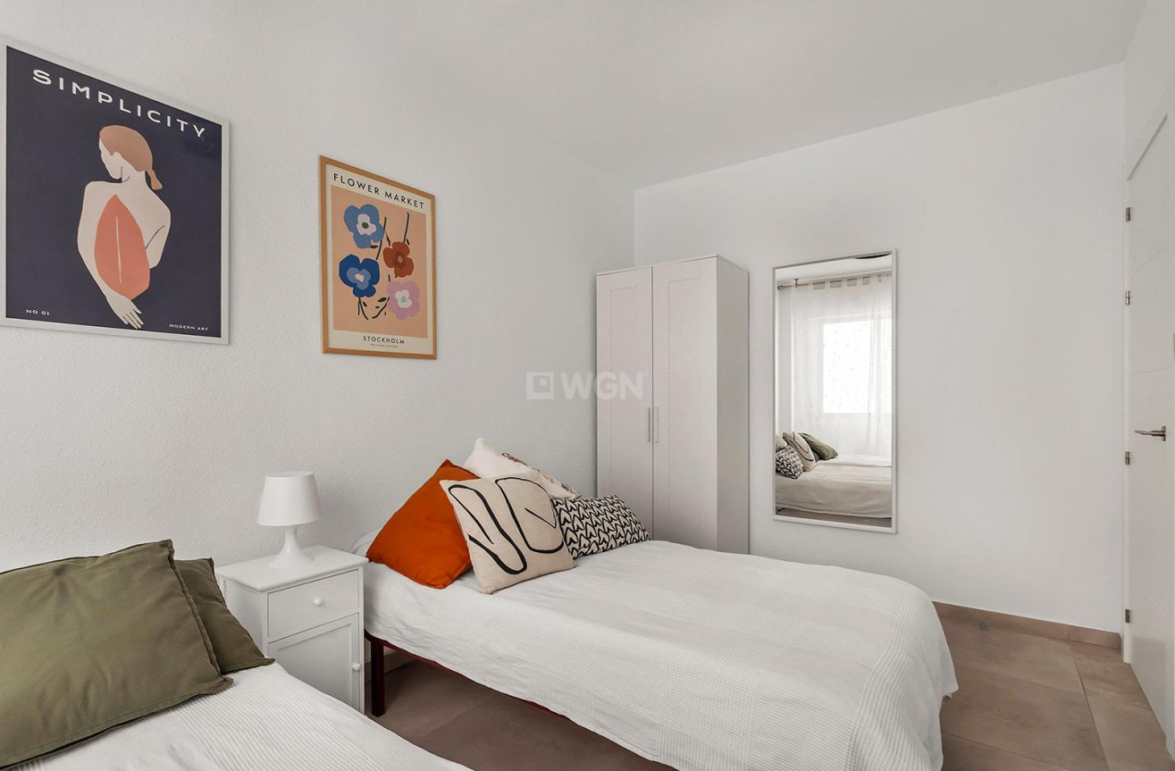Reventa - Apartamento / piso - Torrevieja - Playa de los Locos