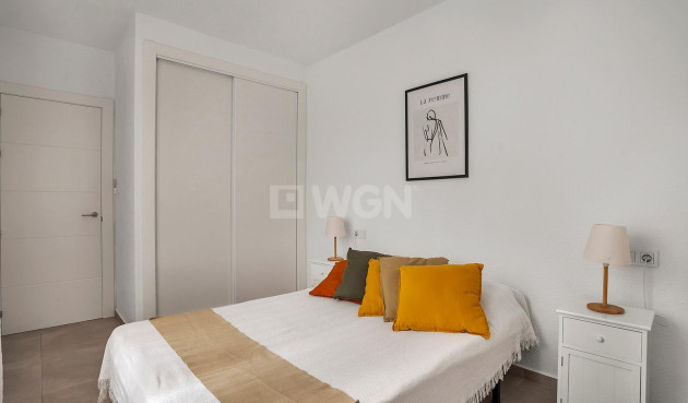 Reventa - Apartamento / piso - Torrevieja - Playa de los Locos