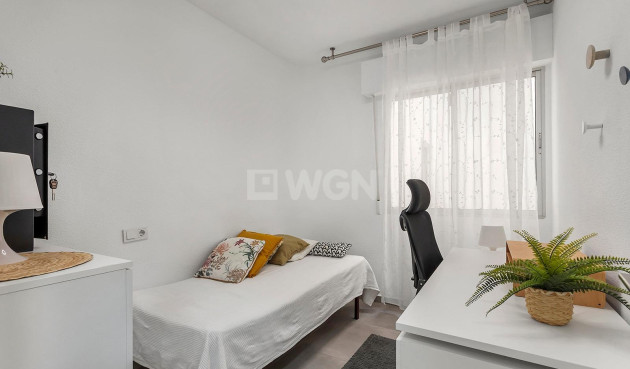 Reventa - Apartamento / piso - Torrevieja - Playa de los Locos