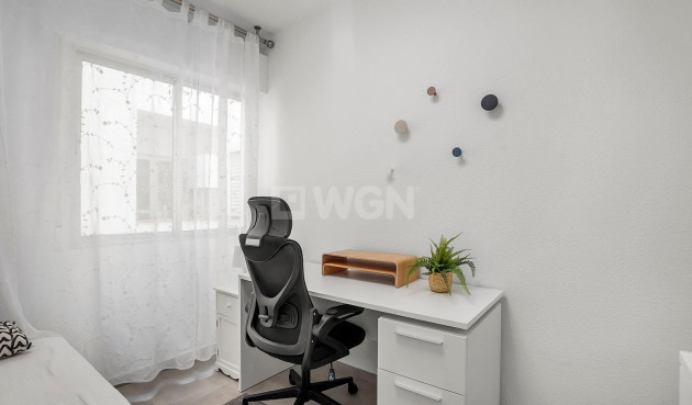 Reventa - Apartamento / piso - Torrevieja - Playa de los Locos
