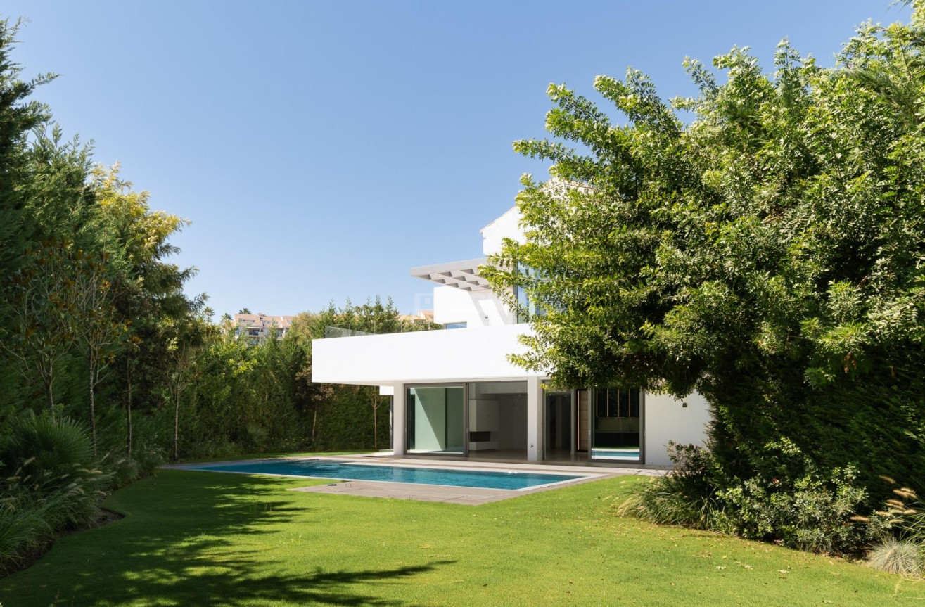 Neue Gebäude - Villa - Estepona - Paraiso Alto