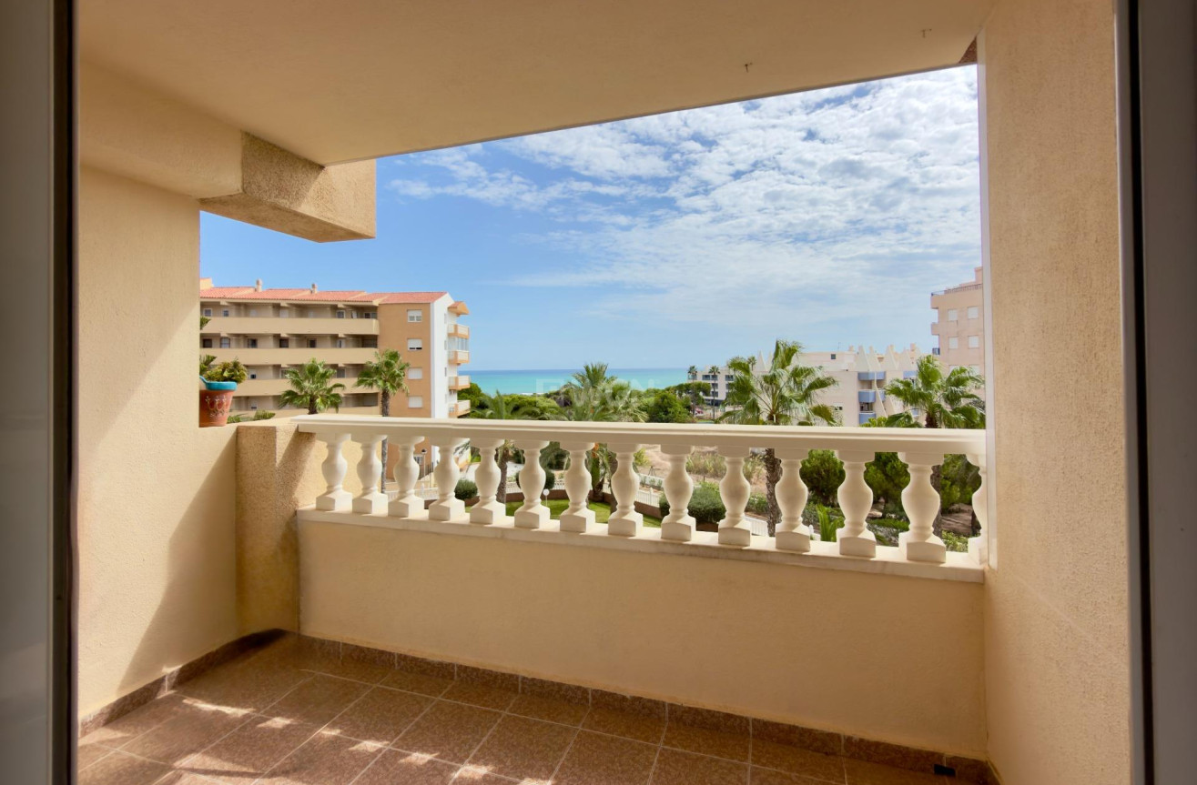 Resale - Apartment / flat - Guardamar del Segura - Urbanizaciones