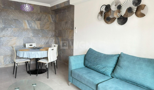 Resale - Apartment / flat - Guardamar del Segura - Urbanizaciones